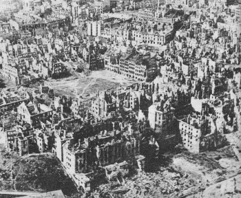 Руины Варшавы в момент освобождения, январь 1945г.