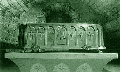 Саркофаг Св. Шарбеля