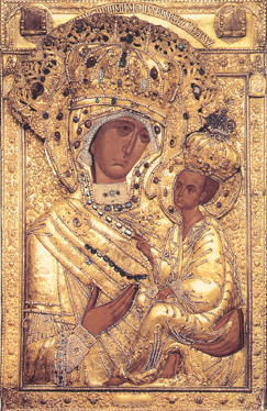 Тихвинская икона Божией Матери в ризе.